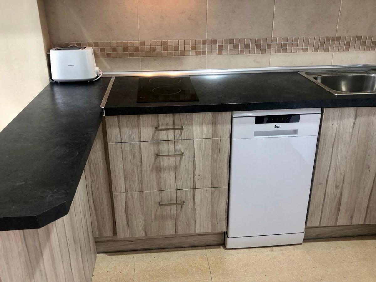 Schoene Wohnung Mit Top Aussicht كوارذامار ذيل سيغورا المظهر الخارجي الصورة